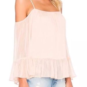 Cute ruffled off the shoulder top! NWT